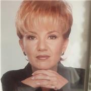 Diploma in lingue straniere, spagnolo,francese e inglese, scuola interpreti, non docente ma Perito Ctu per traduzioni e interprete presso Tribunale Napoli e Salerno